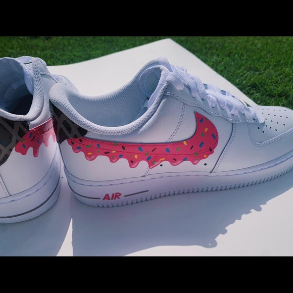 AF1 Custom - Picture 3 of 5